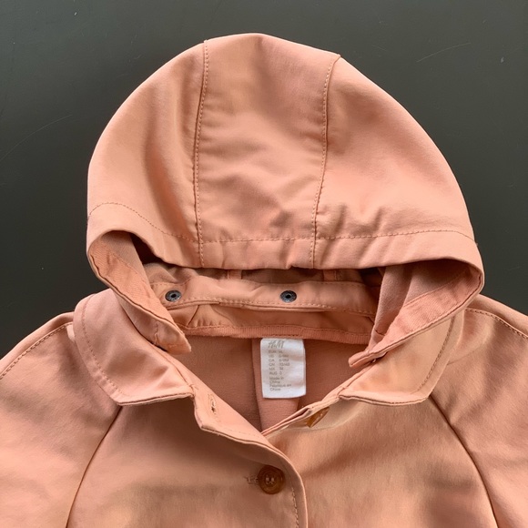 H&M Rare Coral Coat Size 6-9 mo - Picture 4 of 4